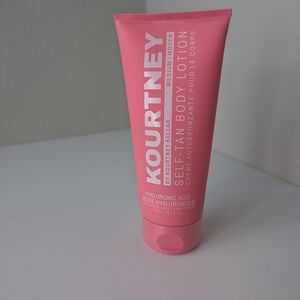 Kourtney Self-Tan Body Lotion 6.7oz
